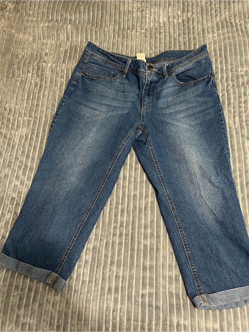 Faded Glory Dark Blue Cropped Roll-Cuff Jeans